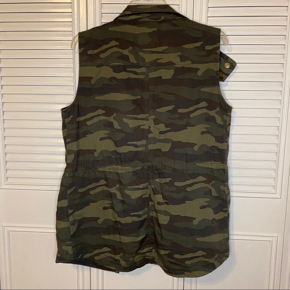 Olive Camo Utility Vest by Caslon – Size S - Picture 3 of 5